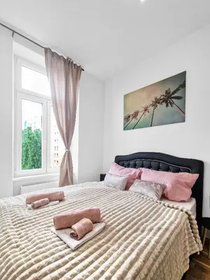 Ein Bett oder Betten in einem Zimmer der Unterkunft 2rooms apartment
