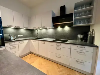 Küche/Küchenzeile in der Unterkunft Belvedere Central Station Apartment