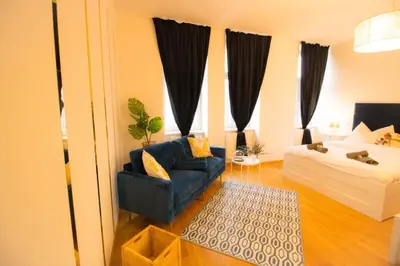 Ein Bett oder Betten in einem Zimmer der Unterkunft Urbane Oase l LF11