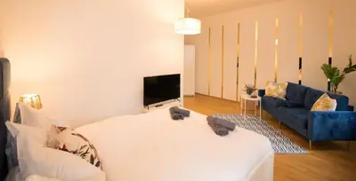 Ein Bett oder Betten in einem Zimmer der Unterkunft Urbane Oase l LF11