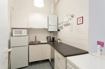 Küche/Küchenzeile in der Unterkunft Sehr zentrales Stadtapartment - Nice Central City Apartment
