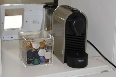 Kaffee-/Teezubehör in der Unterkunft Sehr zentrales Stadtapartment - Nice Central City Apartment