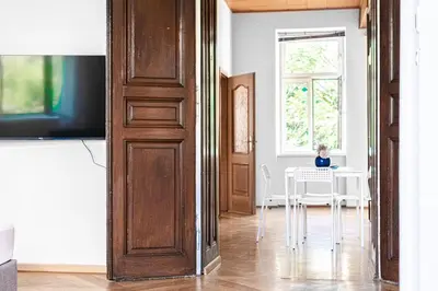 TV/Unterhaltungsangebot in der Unterkunft Beautifull 2 Apt Side by Side Near Volksoper & AKH