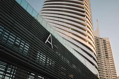 Das Gebäude in dem sich das Aparthotel befindet