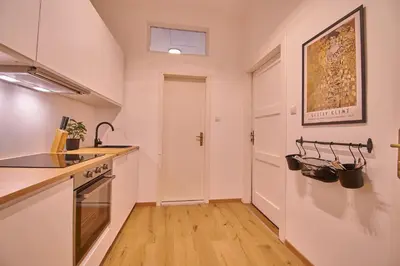 Küche/Küchenzeile in der Unterkunft posh Studio Apartment - klassisch & schick