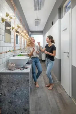Gäste, die in der Unterkunft UrbanKey Pods - Vienna Neubau übernachten
