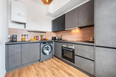 Küche/Küchenzeile in der Unterkunft 1 Bedroom, TV, modern Design