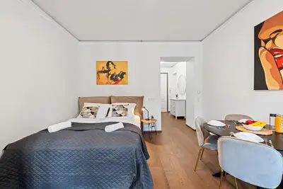 Ein Sitzbereich in der Unterkunft Stylish Studio, Smart TV, 2 Beds