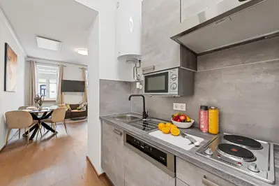 Küche/Küchenzeile in der Unterkunft Stylish Studio, Smart TV, 2 Beds