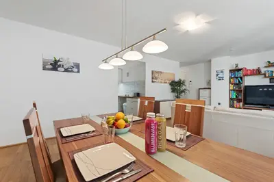 Küche/Küchenzeile in der Unterkunft 1 Bedroom, in the city center, Garage, Terrace