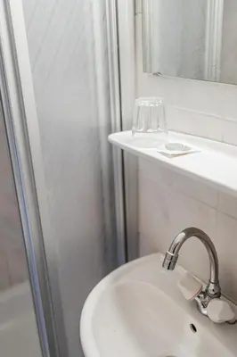 Ein Badezimmer in der Unterkunft Vienna West Business Inn
