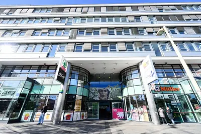 Das Gebäude in dem sich die Ferienwohnung befindet