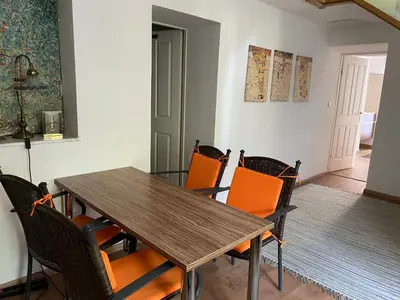 Ein Sitzbereich in der Unterkunft Skyvilla Wien - Gartenwohnung