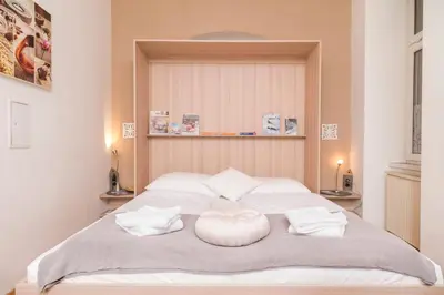 Ein Bett oder Betten in einem Zimmer der Unterkunft Tiny Hideaway