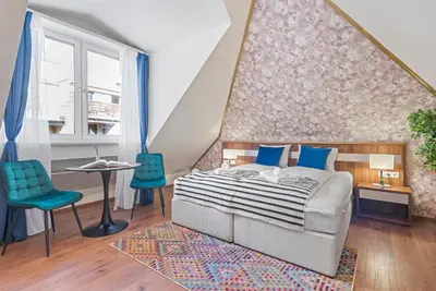 Ein Bett oder Betten in einem Zimmer der Unterkunft K22 Smart Rooms