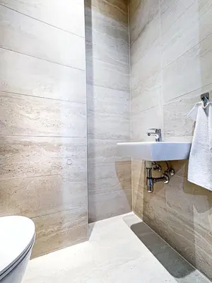 Ein Badezimmer in der Unterkunft Apartment Magnificence in Vienna's City Center