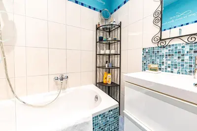 Ein Badezimmer in der Unterkunft OPAL DREAM - Stylish Living with Good Connections by JR City Apartments