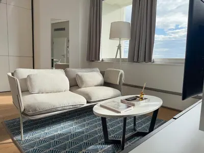 Ein Sitzbereich in der Unterkunft The View - 9th floor apartments