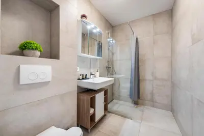 Ein Badezimmer in der Unterkunft Vienna Hills Living