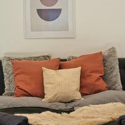 Main Station Nook Apartments