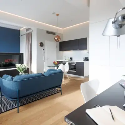 Penthouse-Flair with Skyline-View
