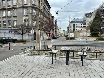 Grundriss der Unterkunft Spacious Netflix Apartment for up to 4 People with Massage Shower