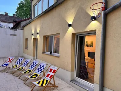 Grundriss der Unterkunft Spacious Netflix Apartment for up to 4 People with Massage Shower