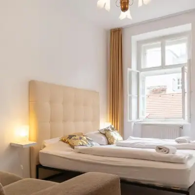 Pleasant 2BR Apt Perfect for short & long stays