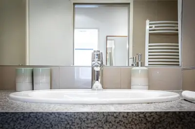 Ein Badezimmer in der Unterkunft Genuine Vienna Home by JR City Apartments
