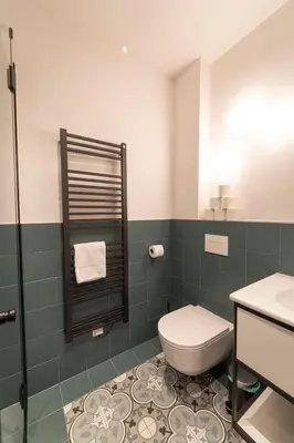 Ein Badezimmer in der Unterkunft josef's home I Violette