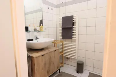 Ein Badezimmer in der Unterkunft Wunderschöne Altbau-Stil Wohnung