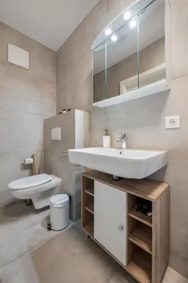 Ein Badezimmer in der Unterkunft Modern Housing Apartments