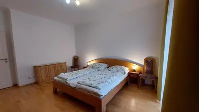 Ein Bett oder Betten in einem Zimmer der Unterkunft Wohnung Simmering neben U&S-Bahn