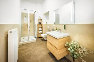 Ein Badezimmer in der Unterkunft Jimmys Apartments XXL