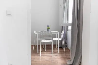 Grundriss der Unterkunft Amazing 1BR Apt, next to AKH Building for Everyone