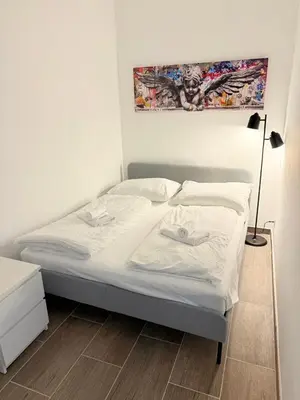 Ein Bett oder Betten in einem Zimmer der Unterkunft Chill and Grill for 2