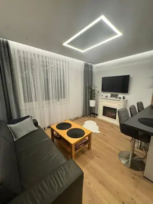 TV/Unterhaltungsangebot in der Unterkunft Black and white style apartment in Vienna