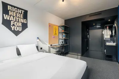 Ein Bett oder Betten in einem Zimmer der Unterkunft The Social Hub Vienna Extended Stay