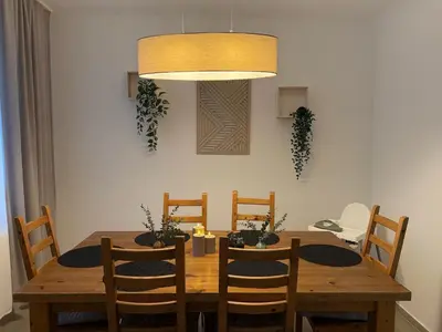 Ein Sitzbereich in der Unterkunft Bright apartment with parking near Schönbrunn