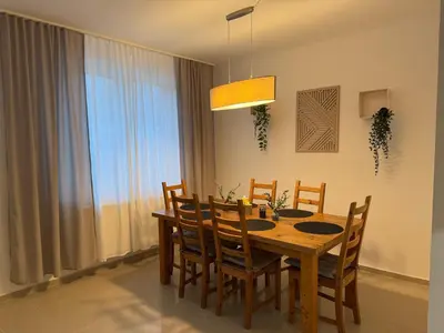 Ein Sitzbereich in der Unterkunft Bright apartment with parking near Schönbrunn