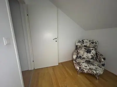 Ein Sitzbereich in der Unterkunft Gemütliche Unterkunft in Pottendorf