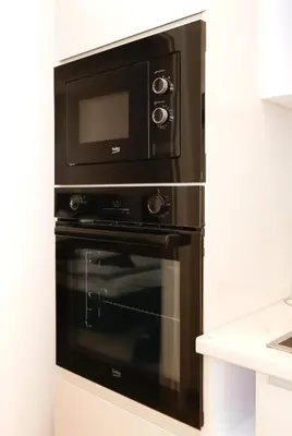 Küche/Küchenzeile in der Unterkunft LUX Prime Suite Vienna with FREE parking and FAST Internet 600 MBits