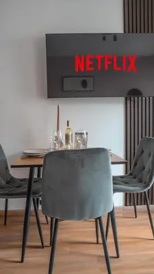 TV/Unterhaltungsangebot in der Unterkunft Wohnbude Hauptbahnhof