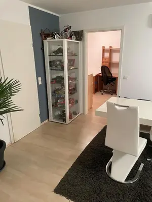 Grundriss der Unterkunft Moderne Wohnung mit Garten