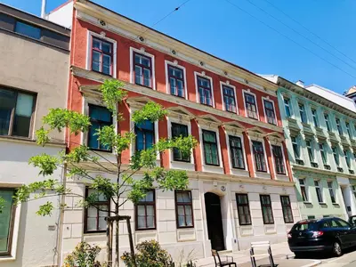 Das Gebäude in dem sich die Ferienwohnung befindet