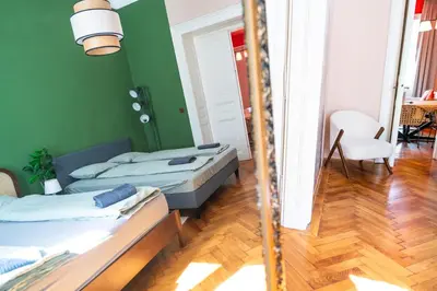 Ein Bett oder Betten in einem Zimmer der Unterkunft VLA - Stadtpark