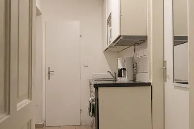 Grundriss der Unterkunft Comfy 2BR Apt Great for long stays