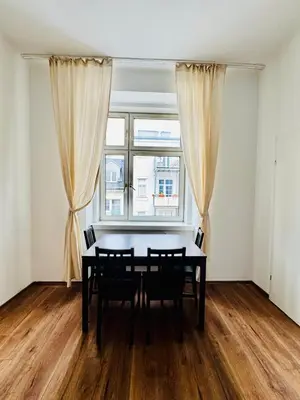 Grundriss der Unterkunft Chic Studio Retreat Near Augarten Park