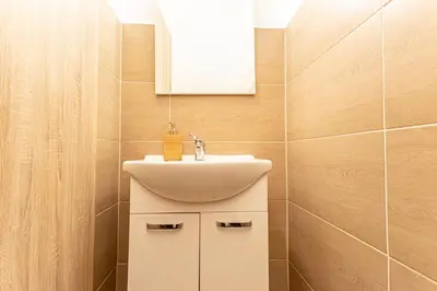 Grundriss der Unterkunft Stylish & Cozy Apt Ideal for Longstays