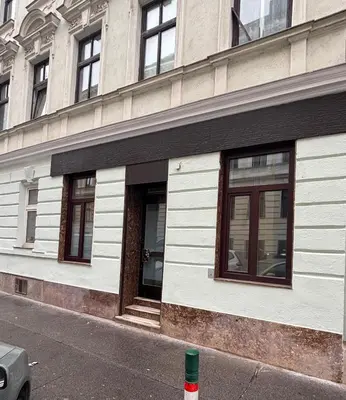 Das Gebäude in dem sich die Ferienwohnung befindet